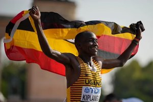 پایان سلطه اتیوپی: دونده اوگاندا قهرمان ماراتن شد