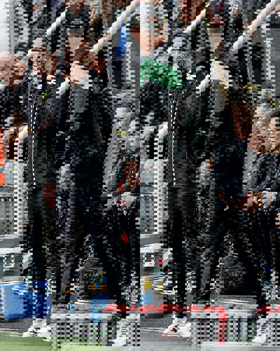 1916566