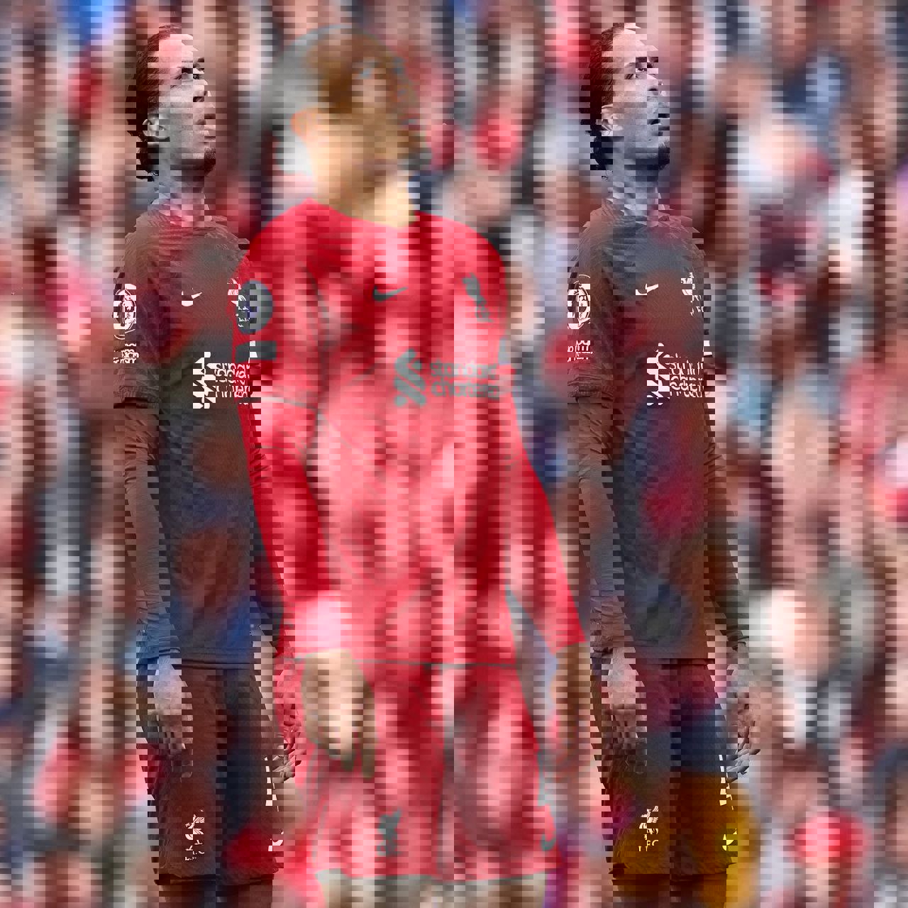 1916541