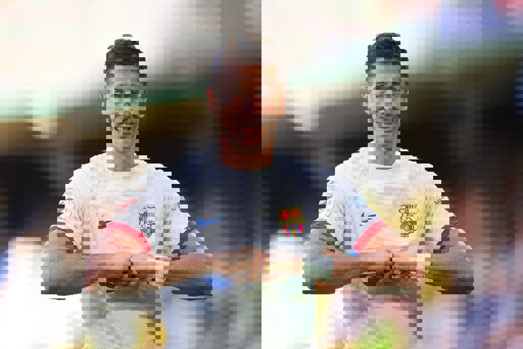 1916595