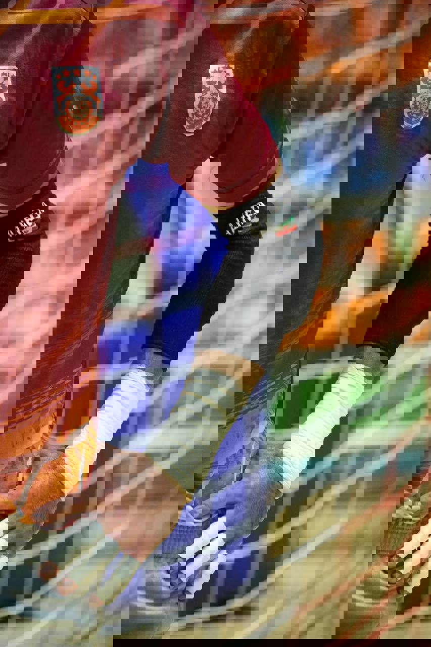 1917436