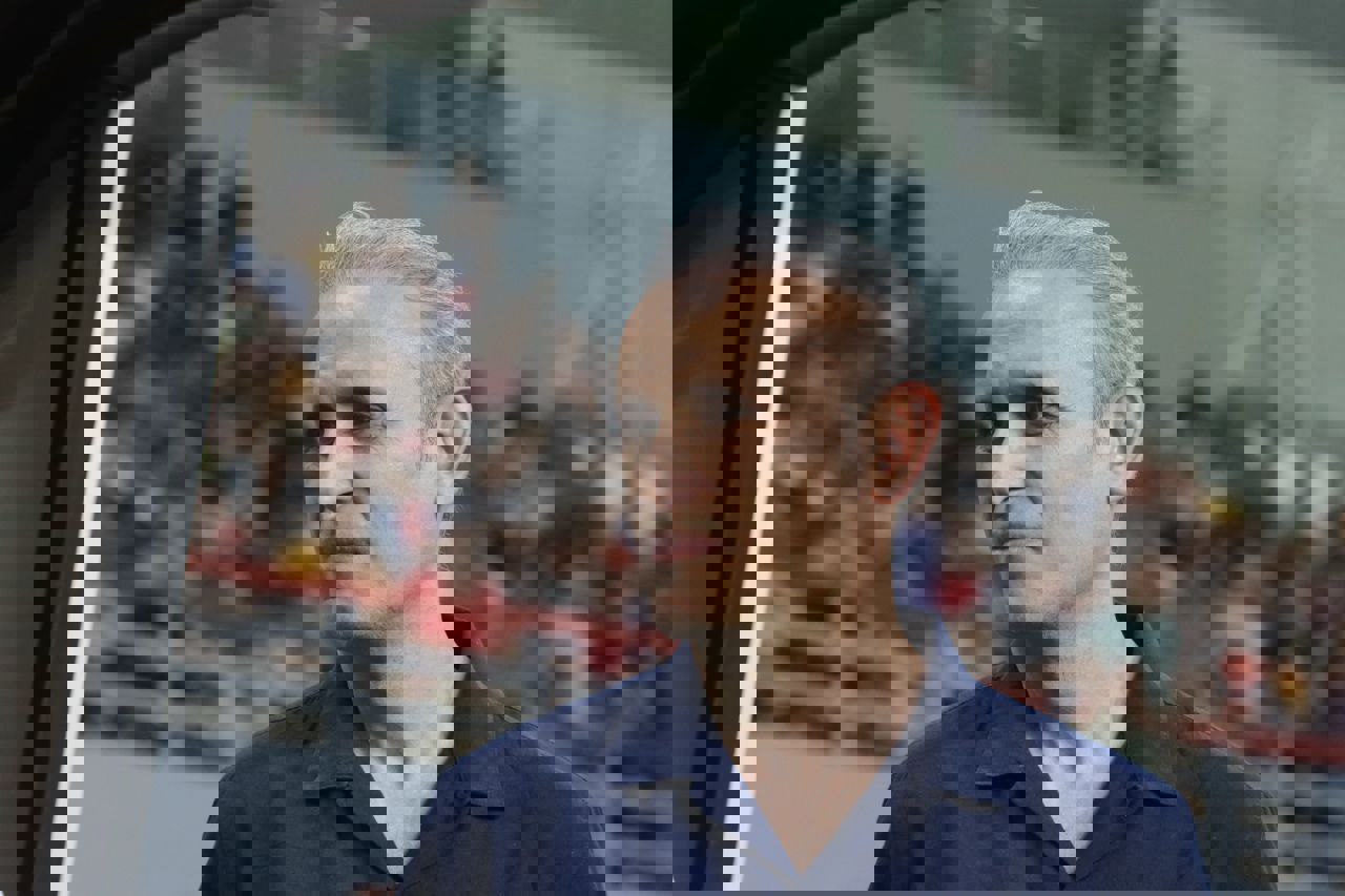 1918051