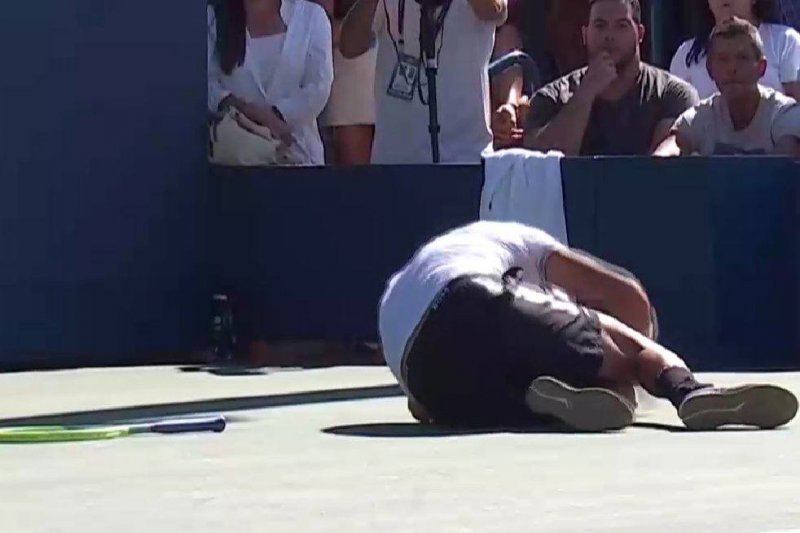 بدشانسی این ستاره تنیس را رها نمی‌کند! (عکس)