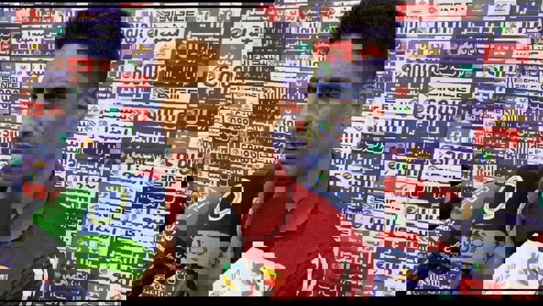 1918480