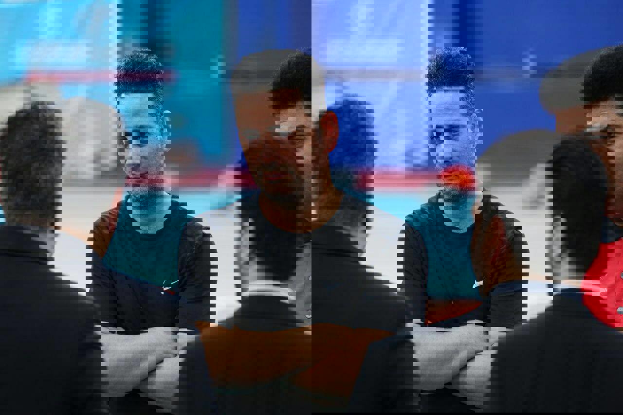 1918971