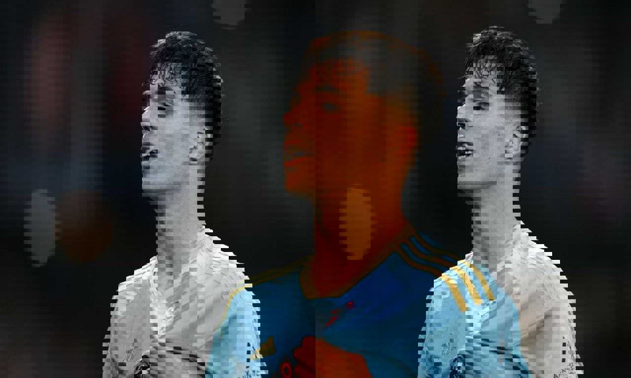 1919702