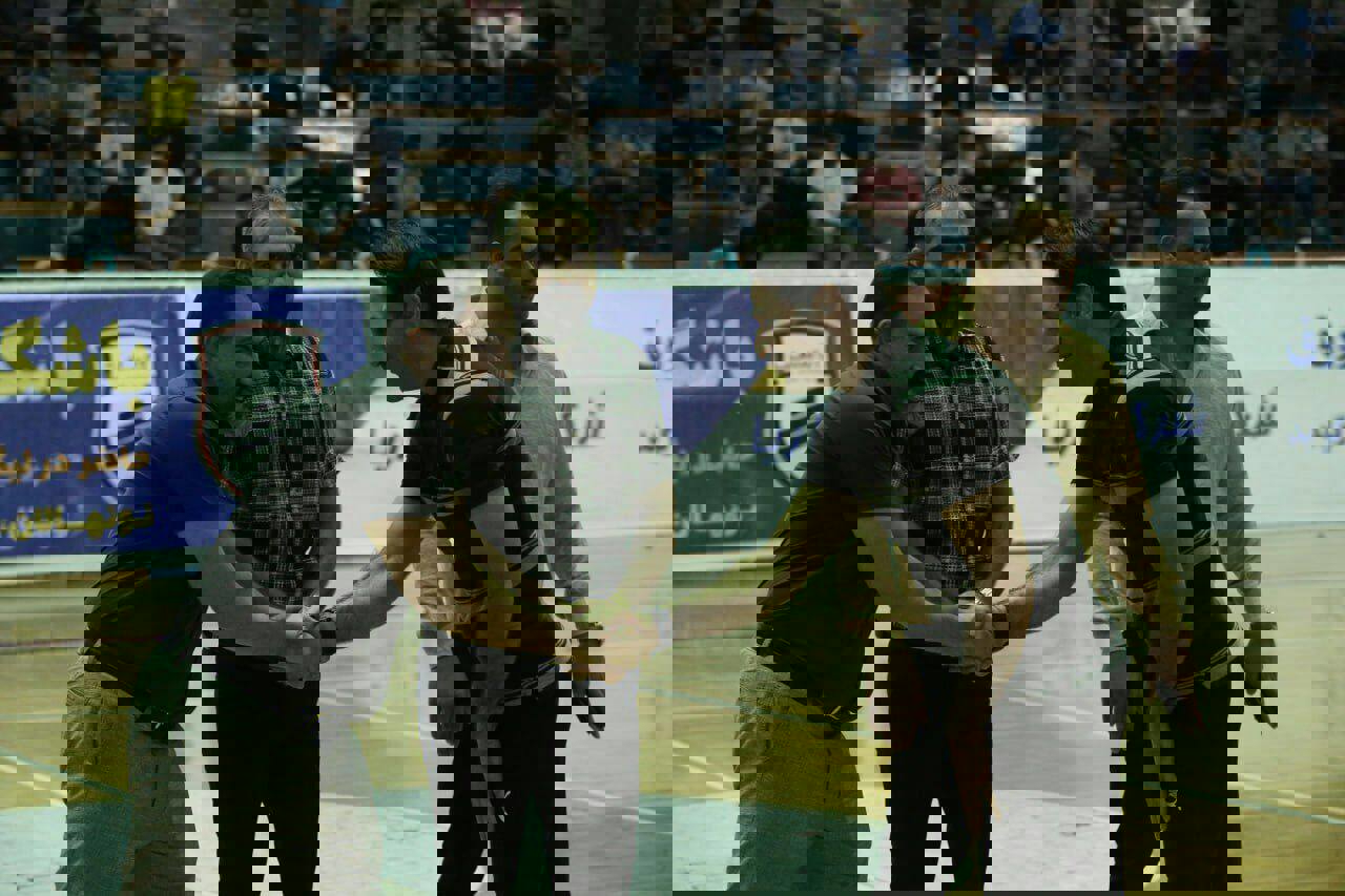 1920195