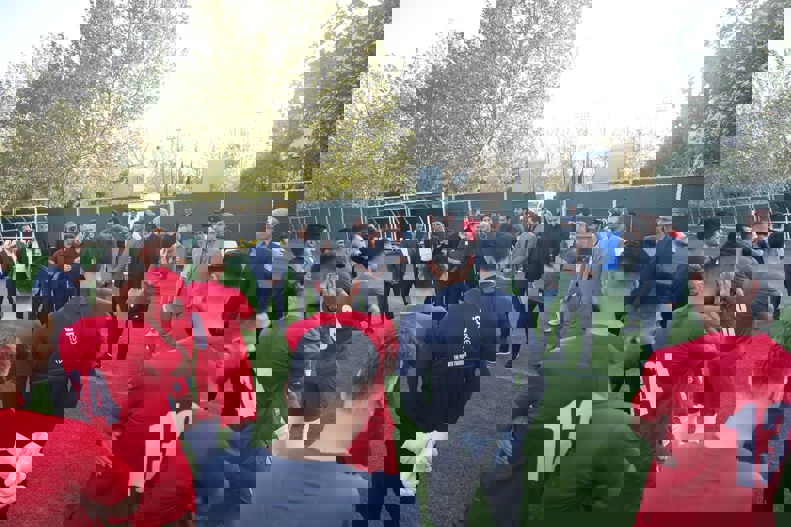 1920221