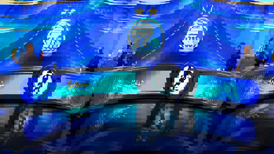 1920683