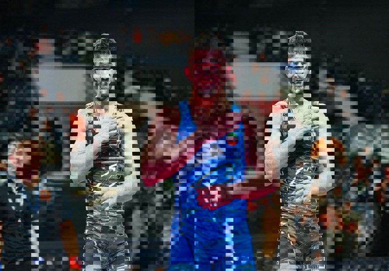 1920408