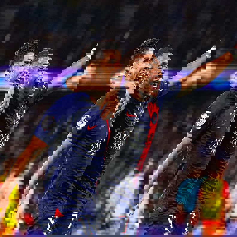 1920479