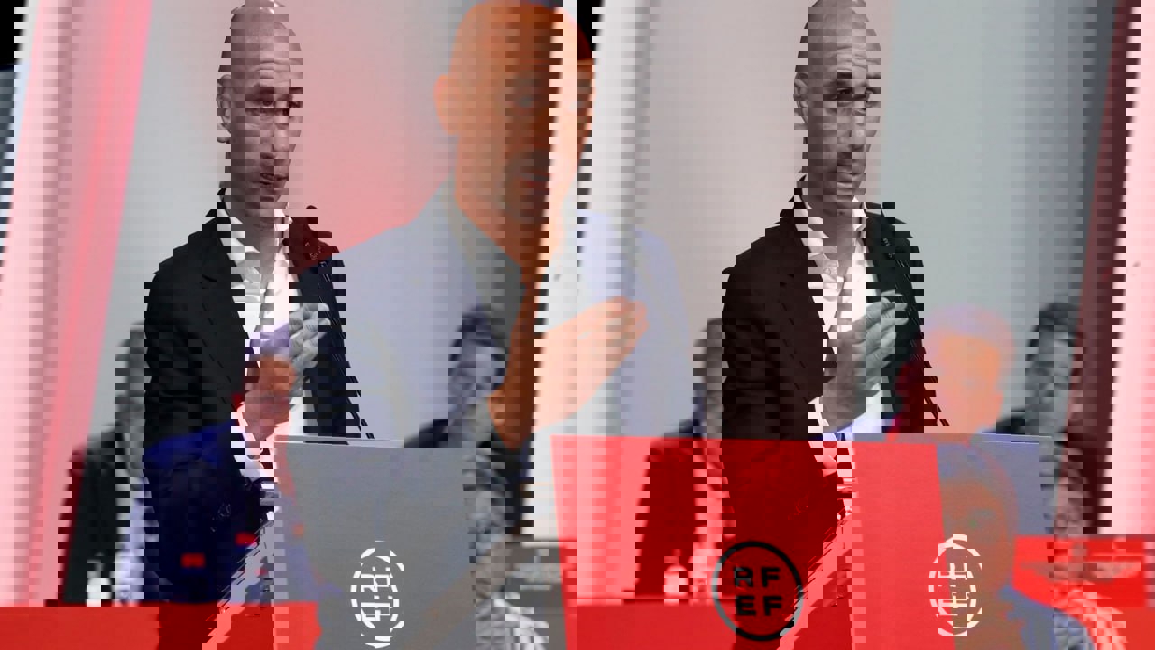 1920613
