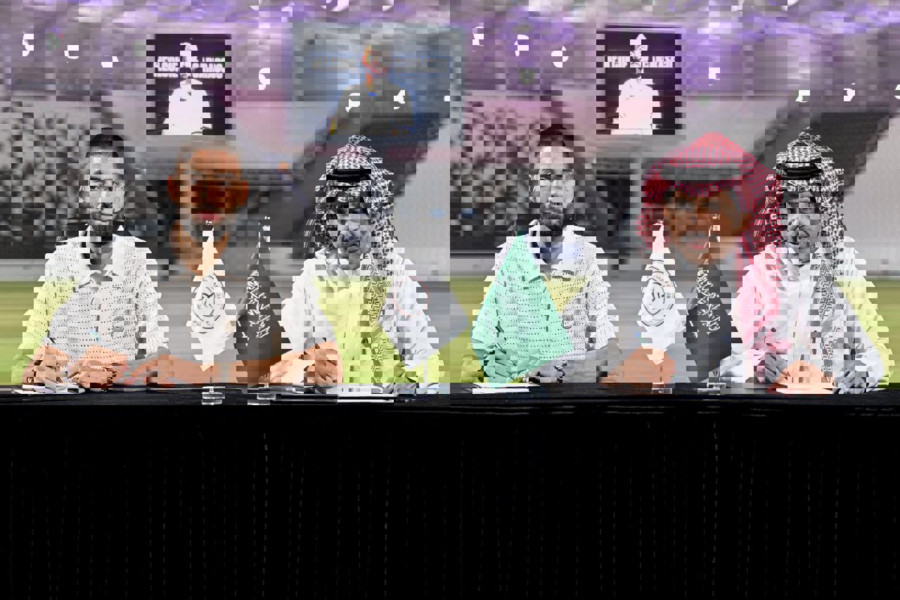 1920700