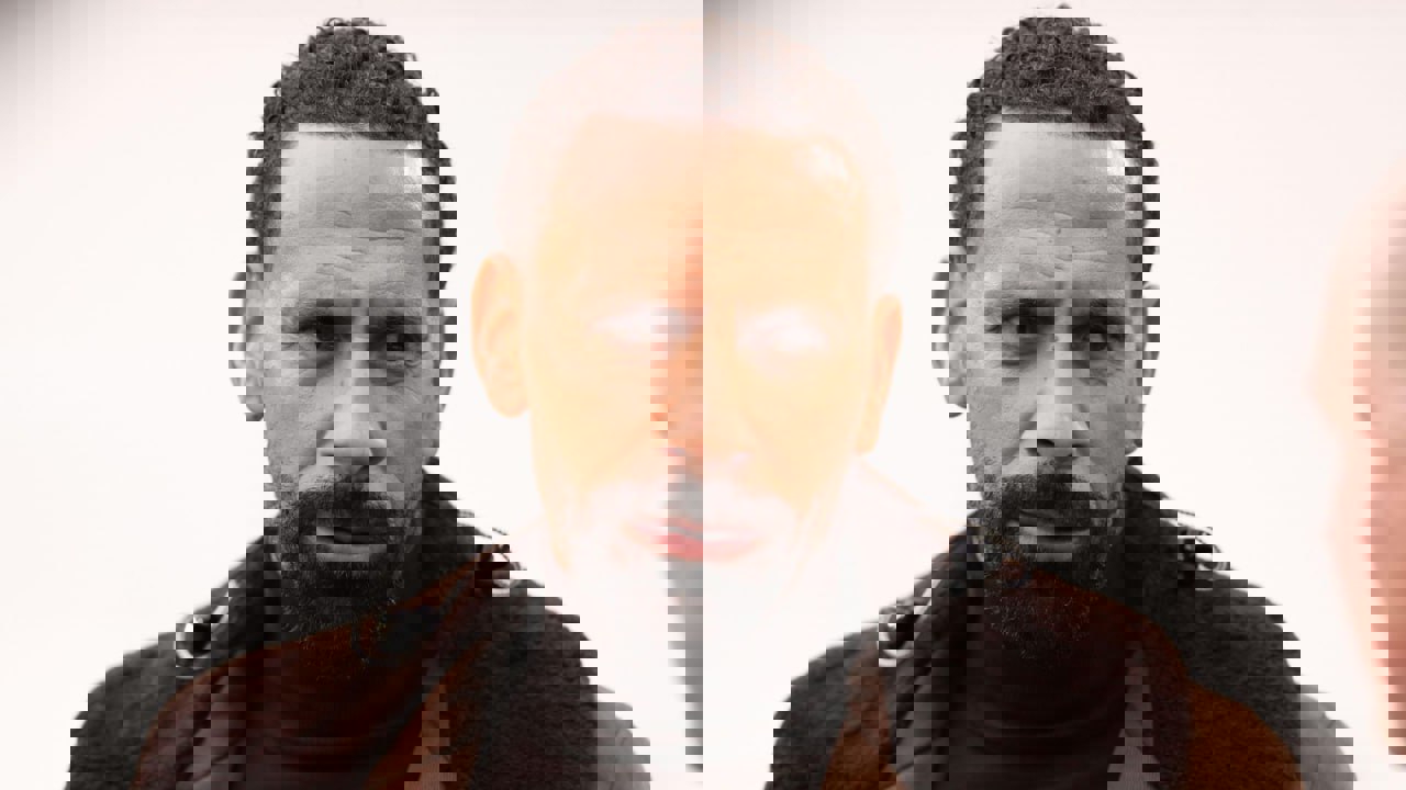1920918