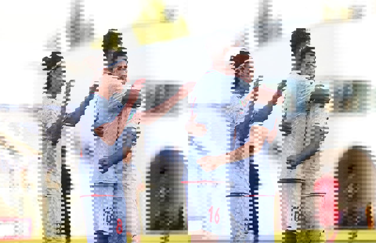 1921276