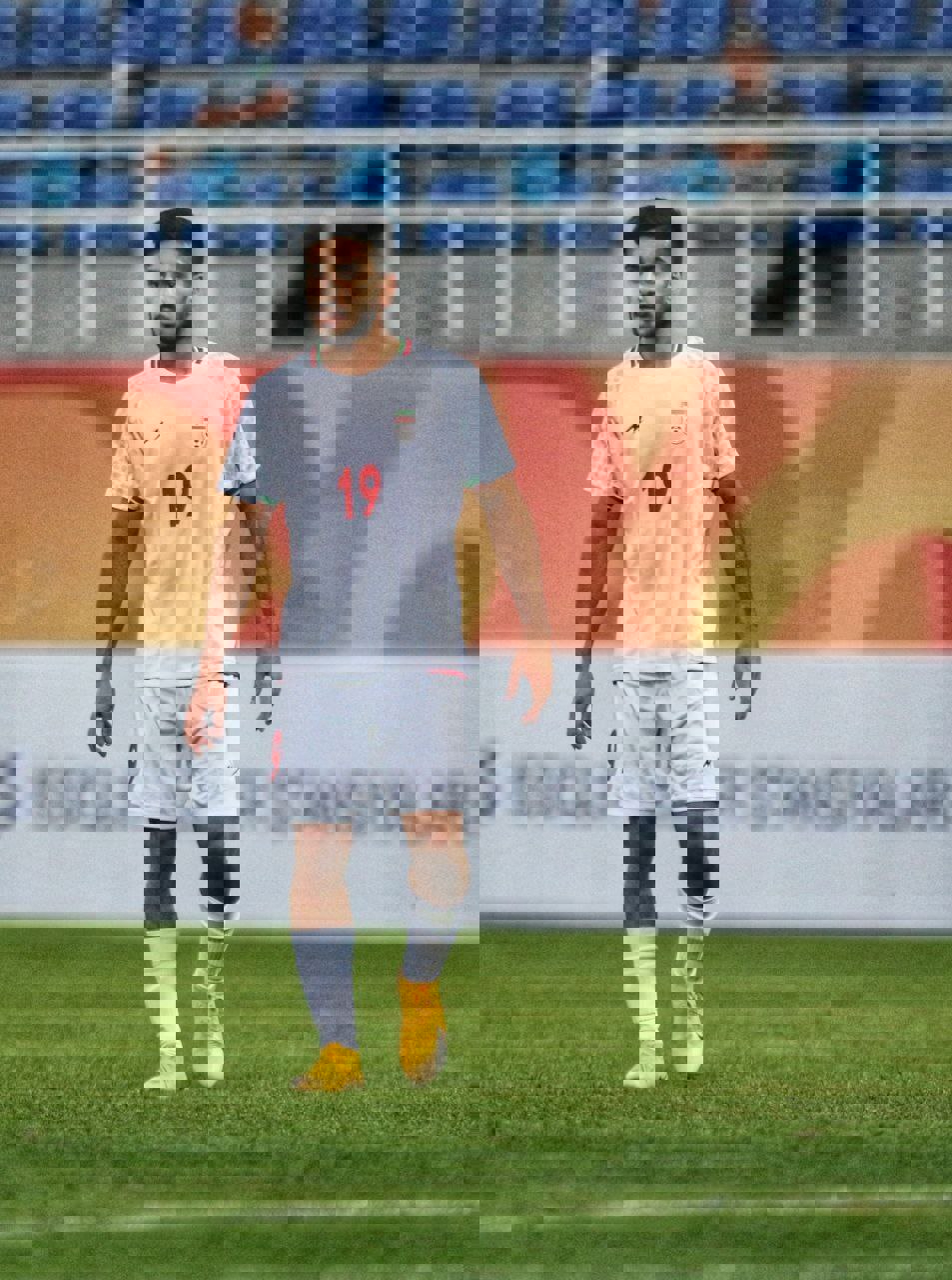 1921478