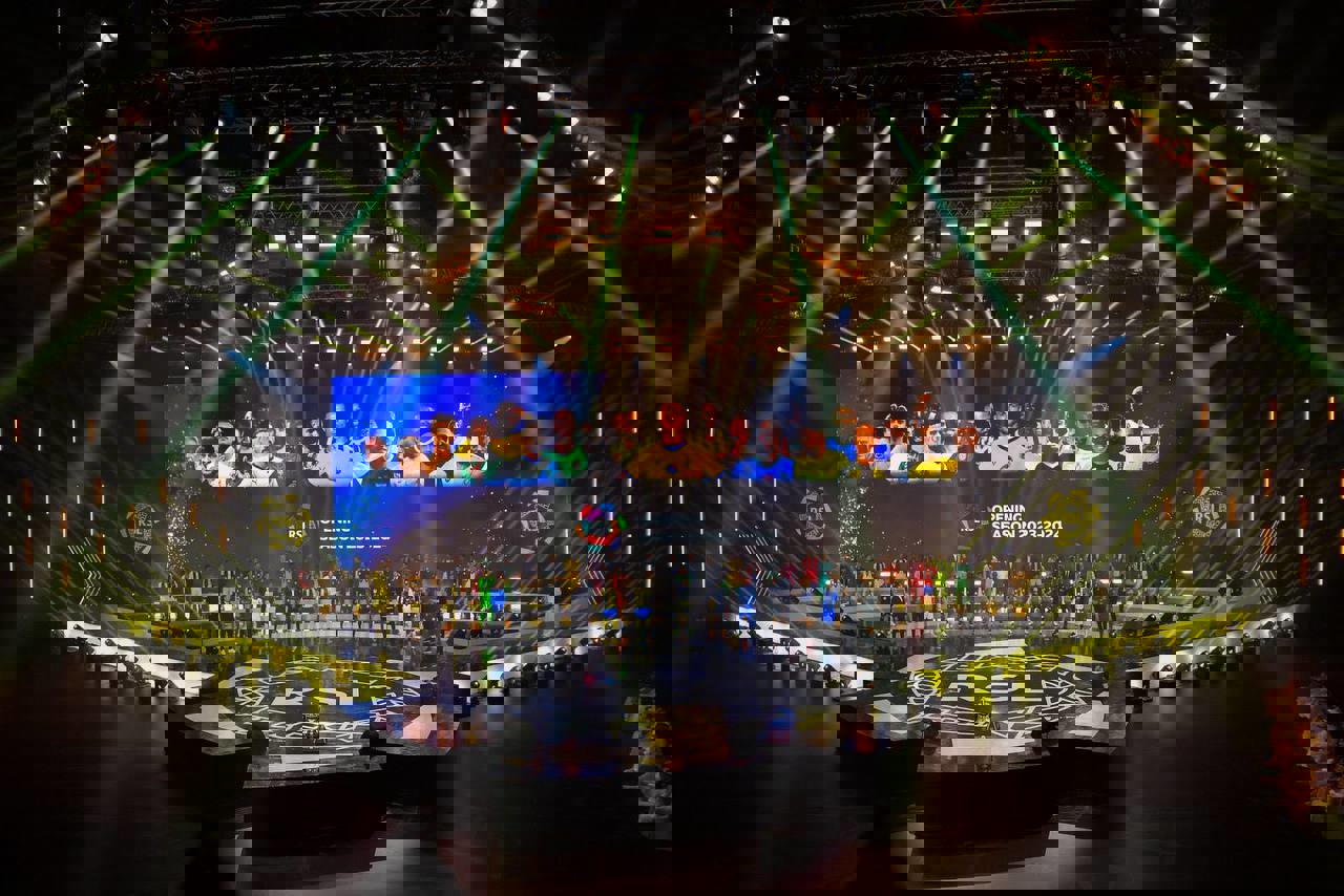 1921997