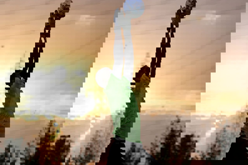 1922255