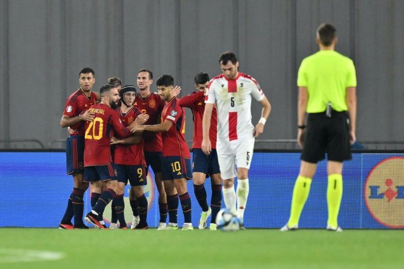 گرجستان 1-7 اسپانیا: 7 گل برای فراموشی بحران 3