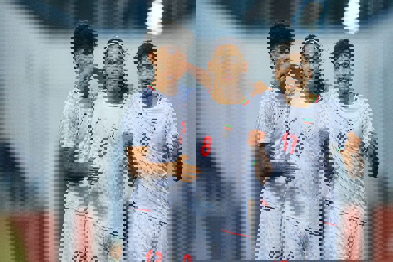 1922616