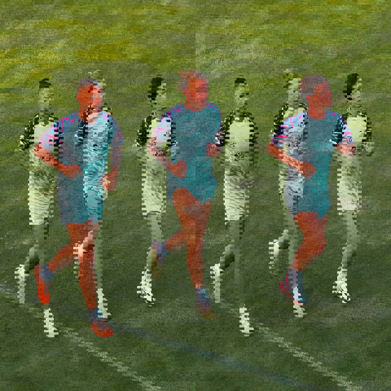 1923235