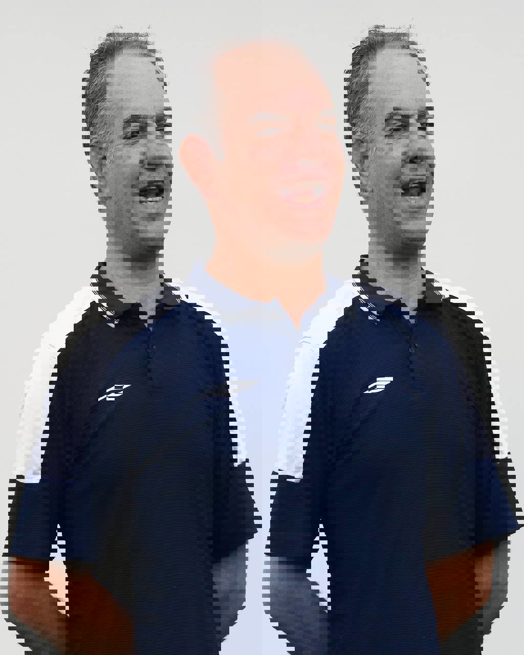 1923090