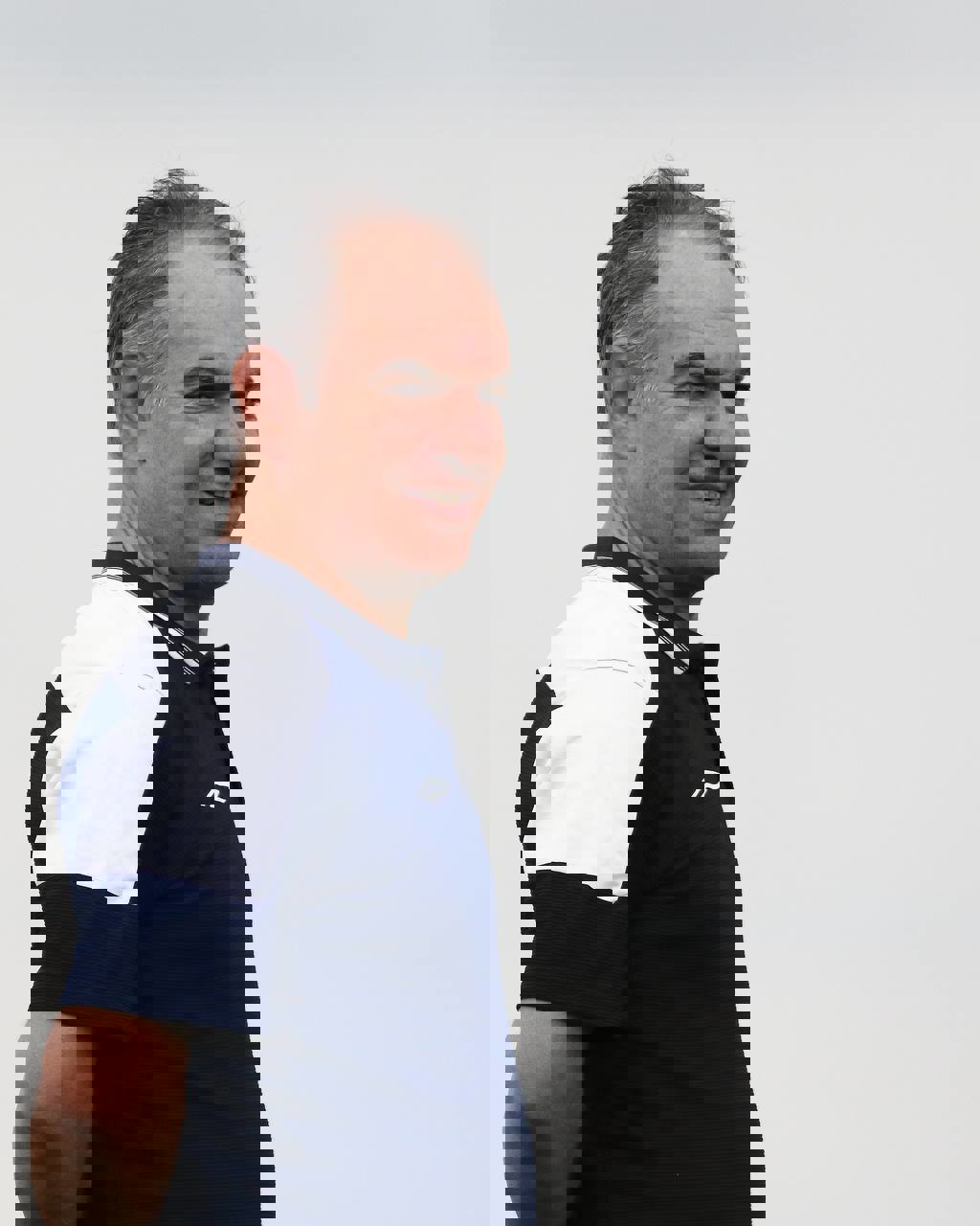 1923088