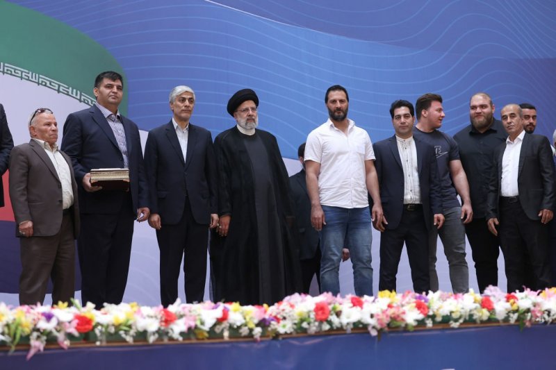 رضازاده جای خالی وزنه برداران را پر کرد (عکس)