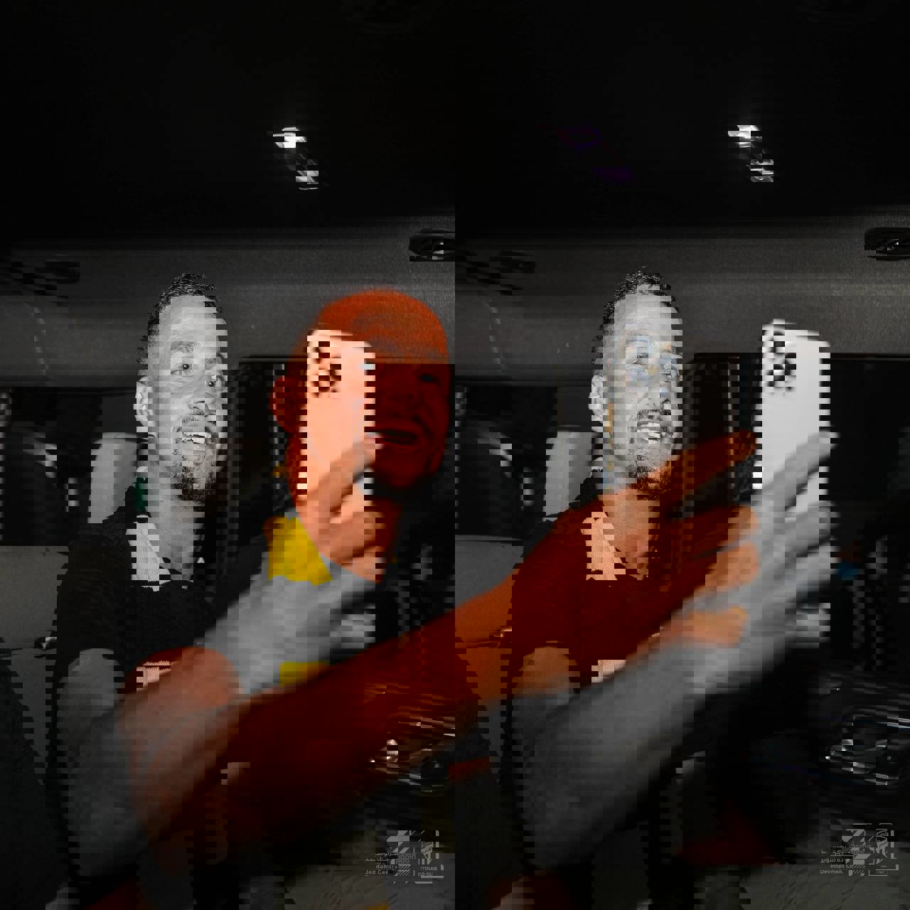 1923557