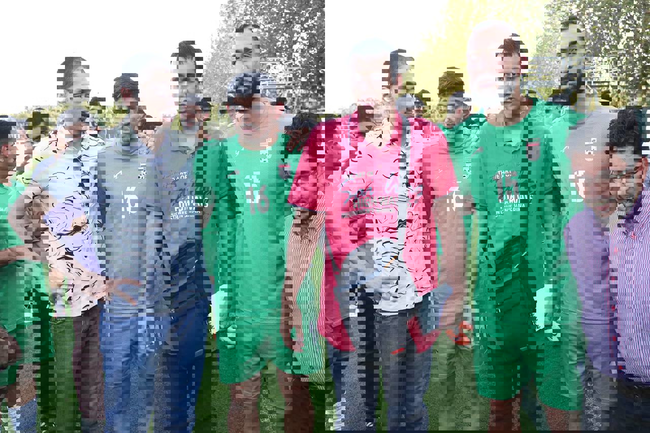 1923601