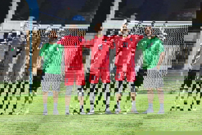 1923706