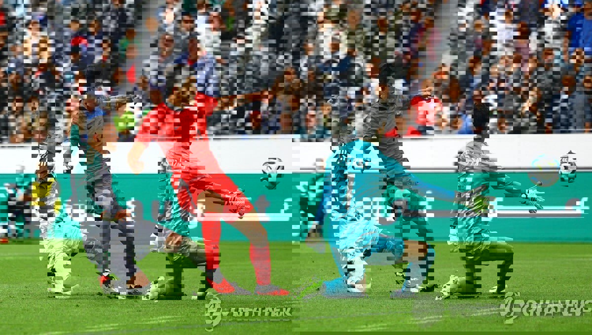 1924201