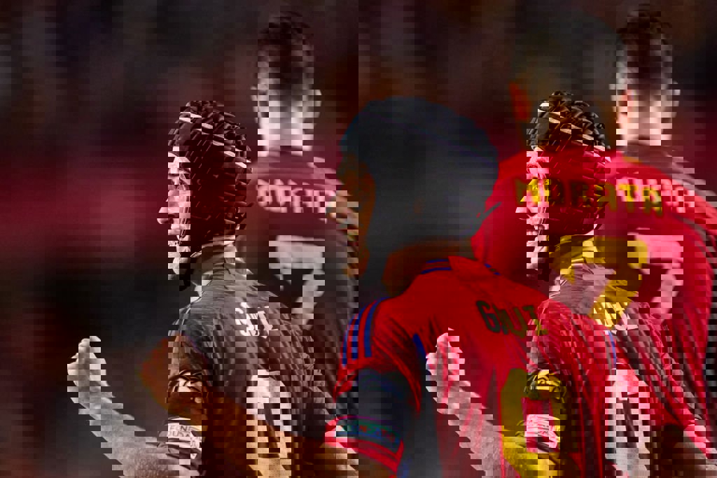 1924273
