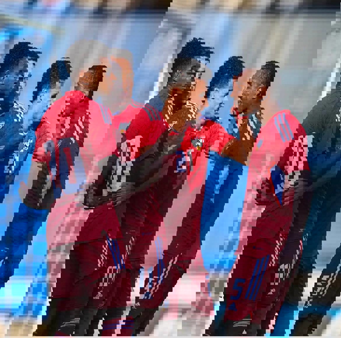 1924260