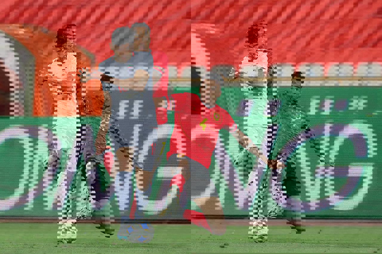 1924482