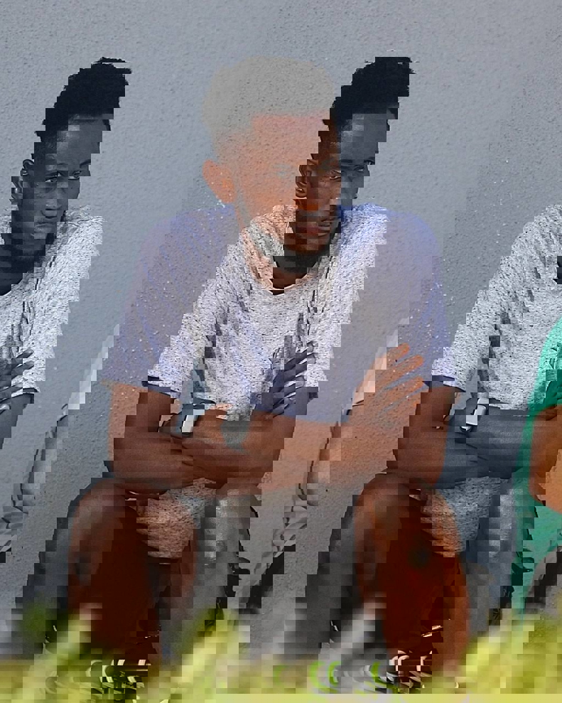 1924666