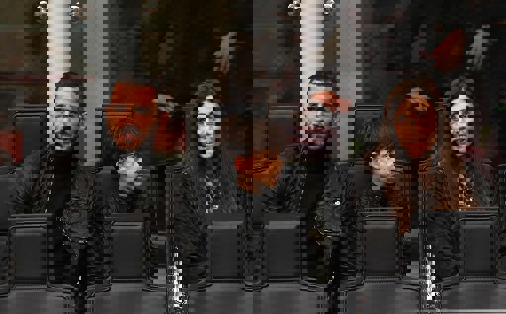 1924718