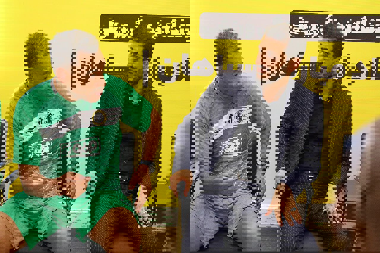 1925182
