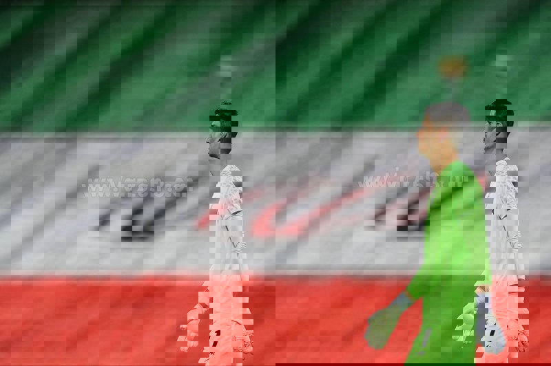 1925145