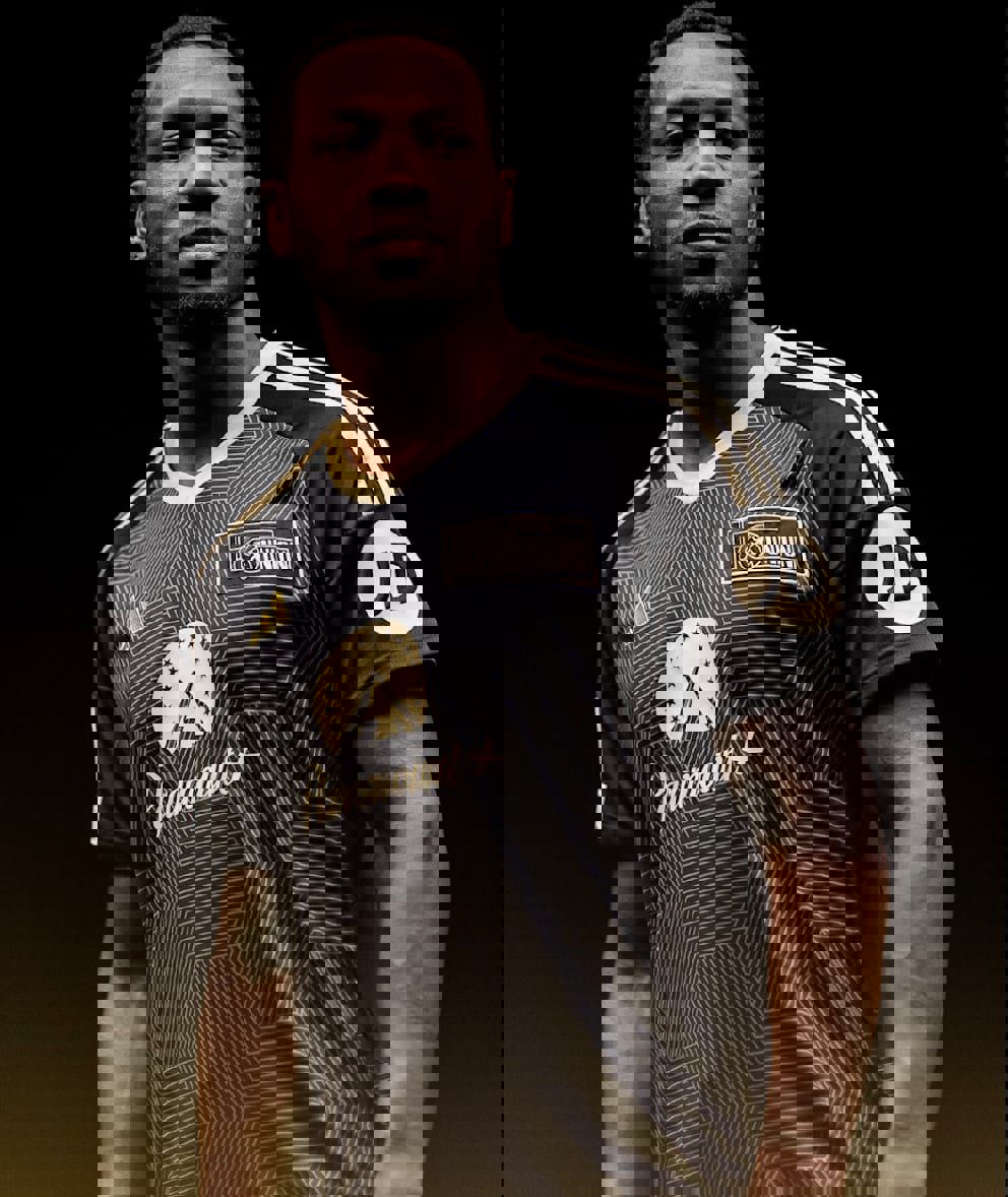1925056