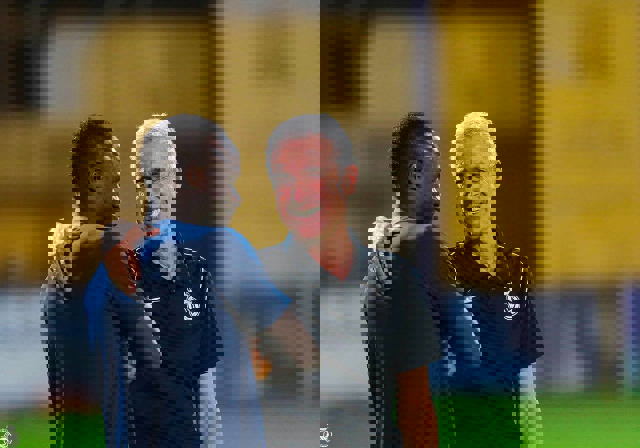 1925230