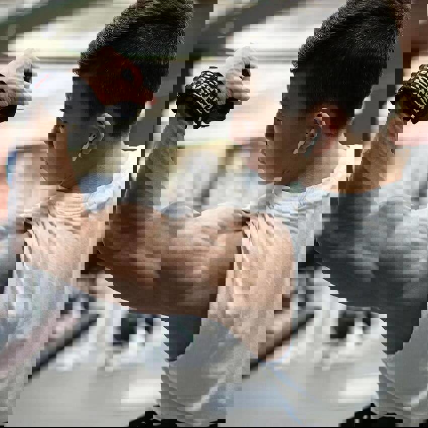 1925280