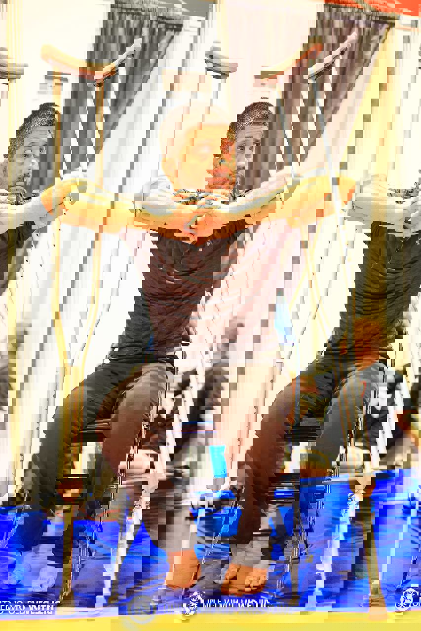 1925669