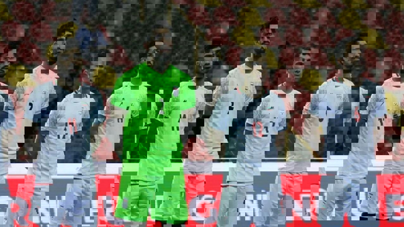 1925692