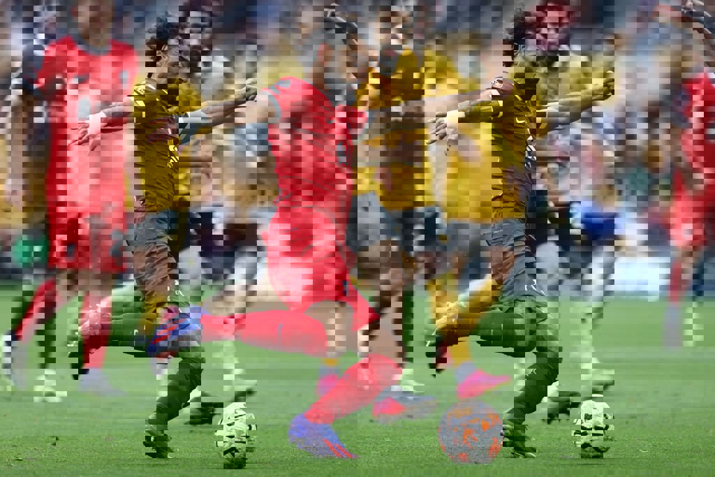1925797