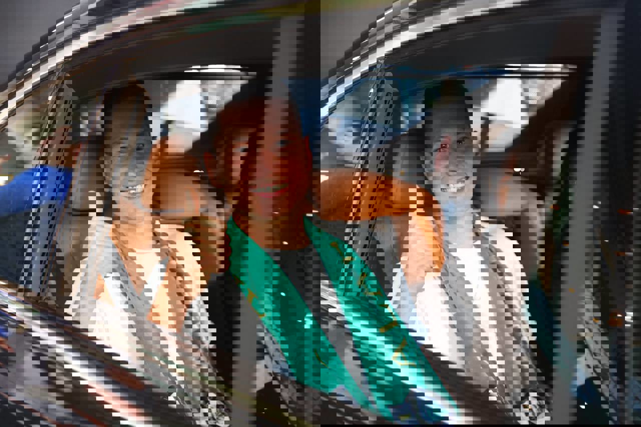 1925917