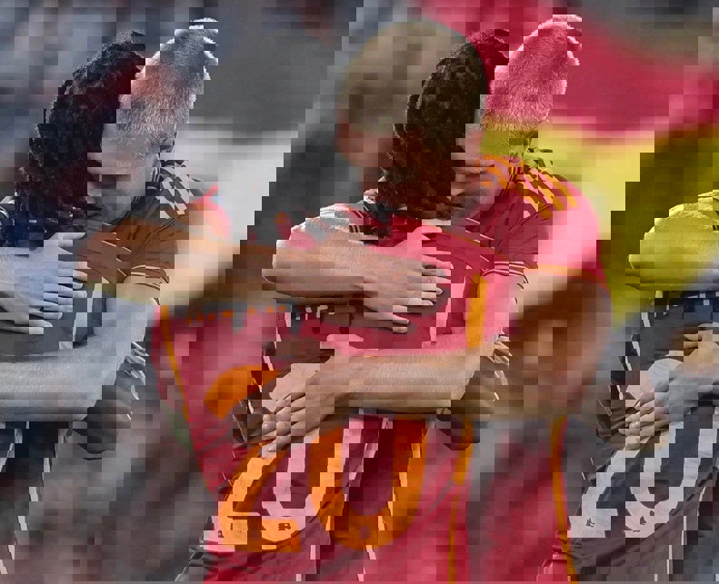 1926511