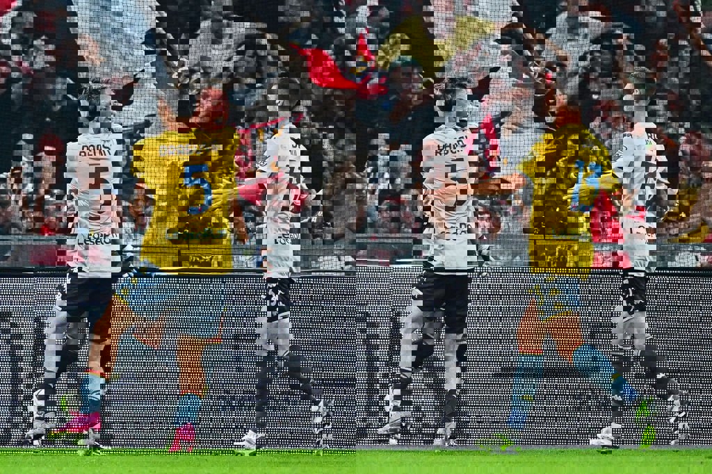 1926059