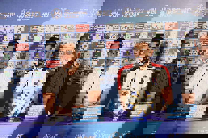 1926187