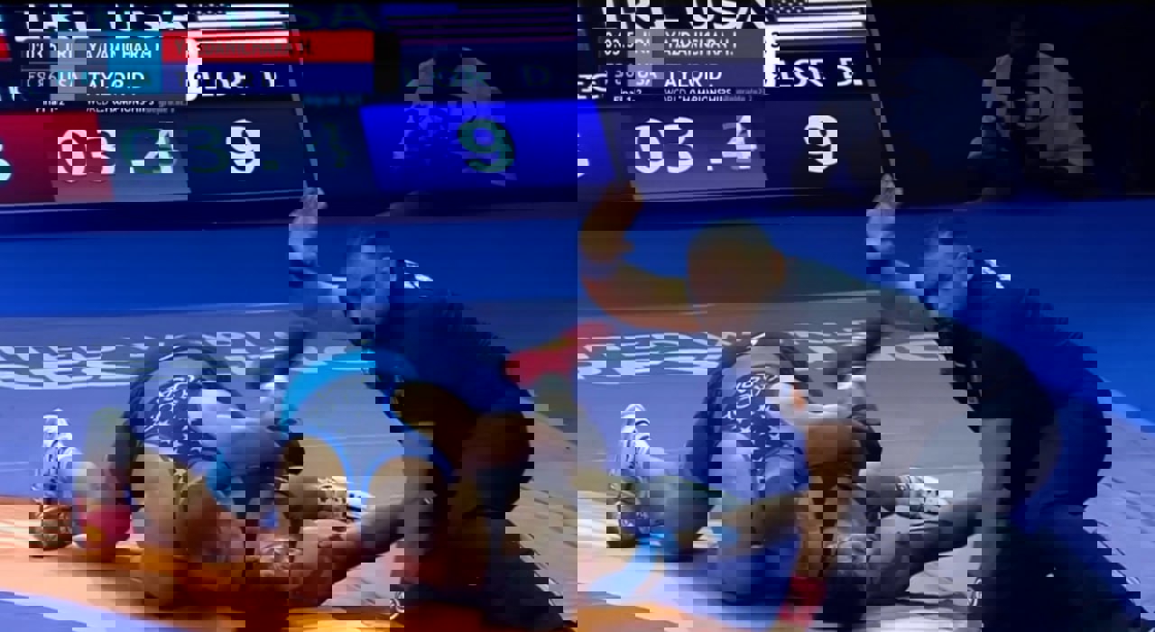 1926465